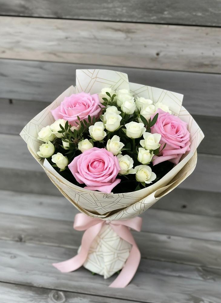 Букет цветов из: Розы в Родниках Московской области