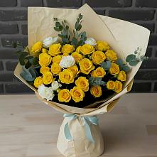 Букет цветов из:  Розы в Родниках Московской области