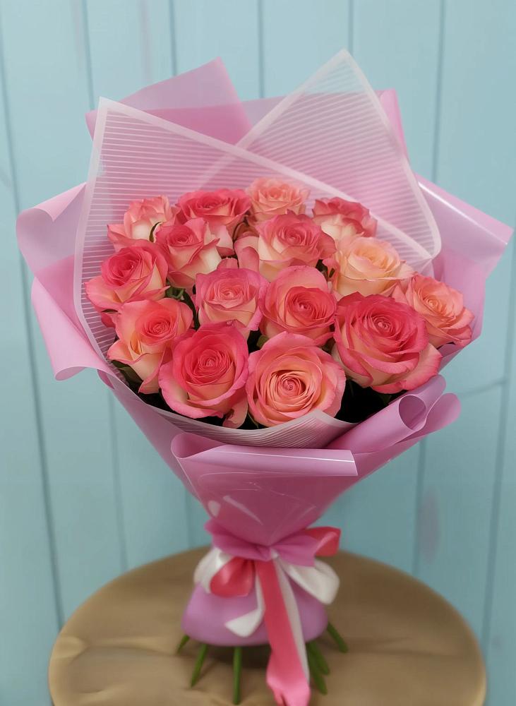 Букет 15 Розовых роз Равель в Родниках Московской области