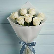Букет 7 Белых роз Эдлесс Лав в Родниках Московской области