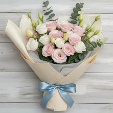 Букет цветов из:  Лизиантусы #REPLACE_PRED# Родниках Московской области