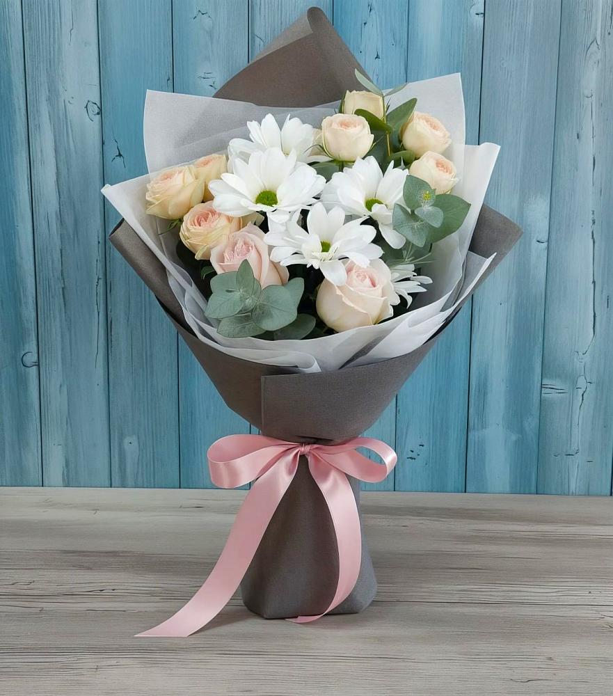 Букет цветов из: Хризантемы и Розы в Родниках Московской области