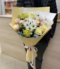 Букет цветов из:  Альстромерии, Розы и Хризантемы в Родниках Московской области