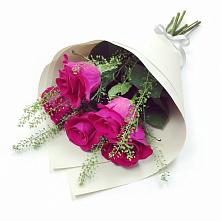 Букет цветов из:  Розы в Родниках Московской области