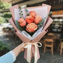 Букет цветов из:  Розы в Родниках Московской области