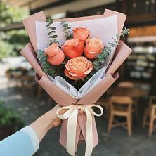 Букет цветов из:  Розы в Родниках Московской области