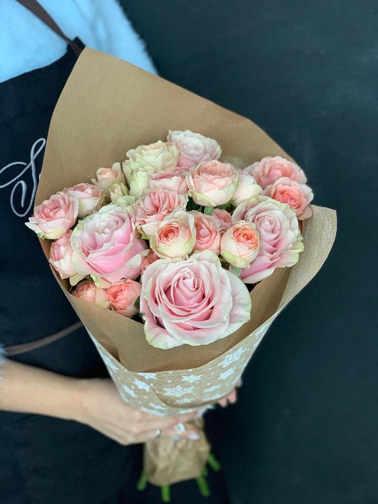 Букет цветов из: Хризантемы и Розы в Родниках Московской области