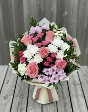 Букет цветов из:  Альстромерии, Гвоздики, Розы и Хризантемы в Родниках Московской области