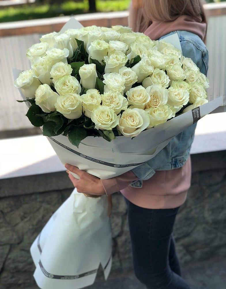 35 Белых роз в Родниках Московской области Букет 35 Белых роз в Родниках Московской области
