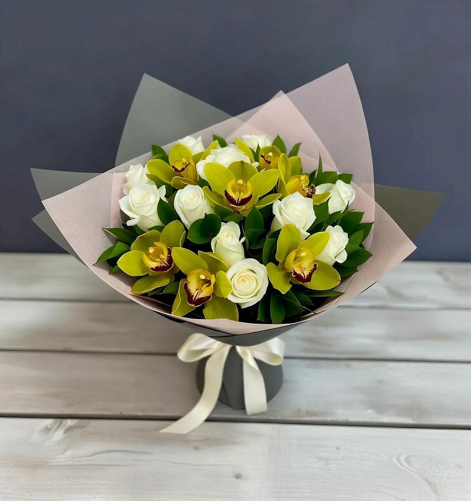 Букет цветов из: Орхидеи и Розы в Родниках Московской области