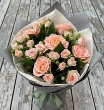 Букет цветов из:  Розы в Родниках Московской области
