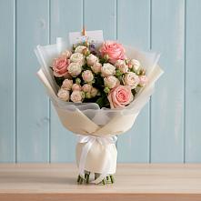 Букет цветов из:  Розы в Родниках Московской области